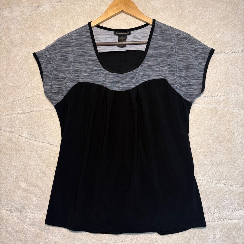 Susan Lawrence Colorblock Top Women's Small Black Gray Cap Sleeve *